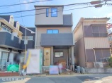  新築一戸建て