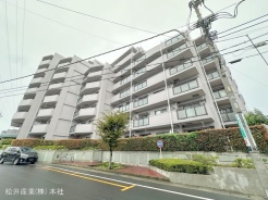 草加市手代１丁目