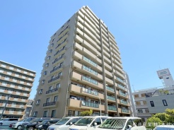 草加市氷川町