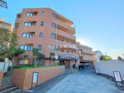 草加市谷塚仲町