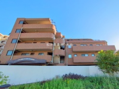 草加市谷塚仲町