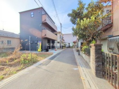 草加市八幡町