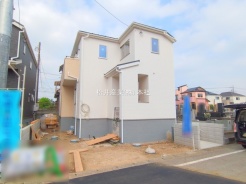 吉川市中曽根１丁目