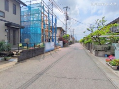 越谷市弥栄町３丁目