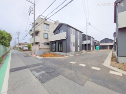 草加市八幡町