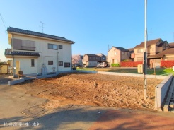 吉川市中井２丁目