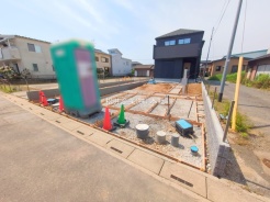 三郷市鷹野５丁目