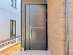 草加市長栄１丁目