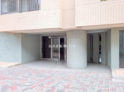 草加市新里町