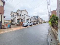 越谷市東大沢３丁目