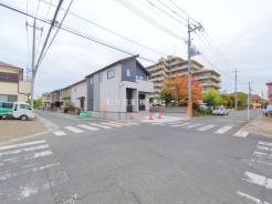 越谷市平方南町