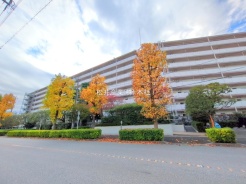 越谷市赤山町４丁目