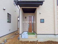 草加市長栄３丁目