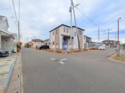 草加市長栄３丁目