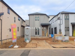 草加市長栄３丁目