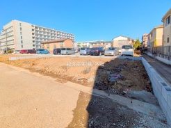 越谷市瓦曽根１丁目