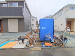 三郷市彦糸１丁目