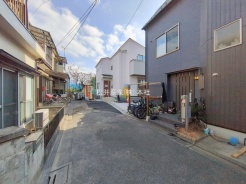 足立区東伊興１丁目