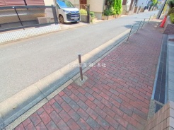 足立区伊興４丁目