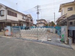 三郷市鷹野４丁目