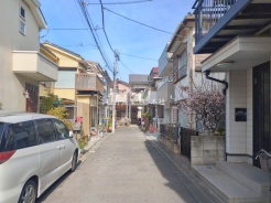 足立区古千谷本町３丁目