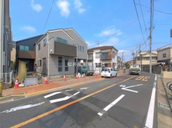 足立区関原１丁目