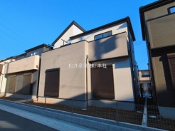 草加市青柳6丁目