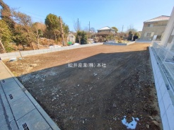 草加市新栄３丁目