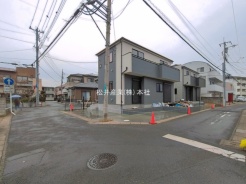 吉川市平沼１丁目