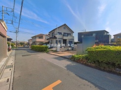 草加市青柳８丁目