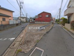 草加市青柳２丁目