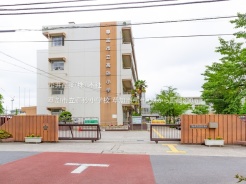 草加市手代１丁目