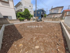 草加市新里町