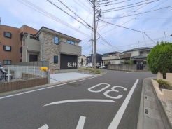 草加市長栄２丁目