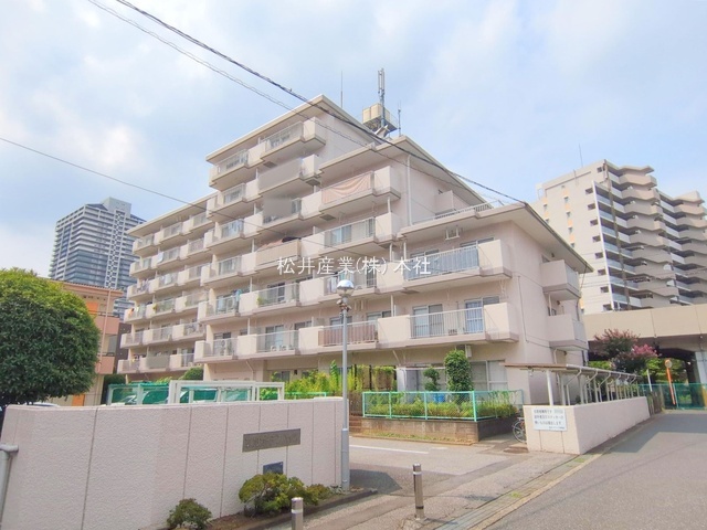 草加ガーデンハイツA棟