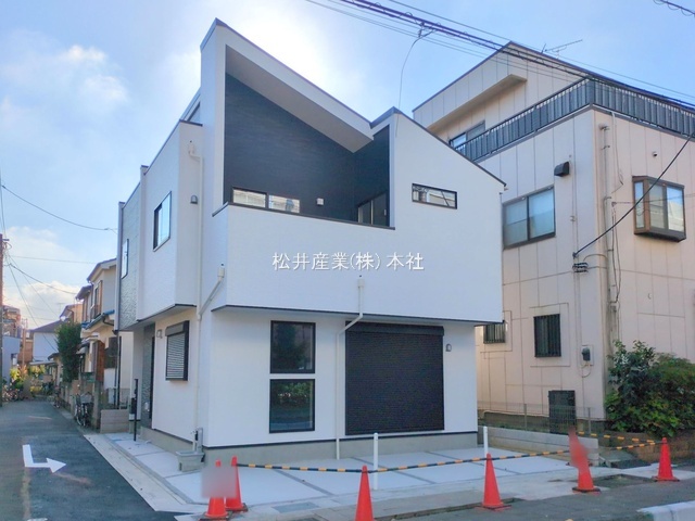 越谷市登戸町004　1棟　1号棟