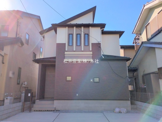 草加市松江2丁目　1号棟