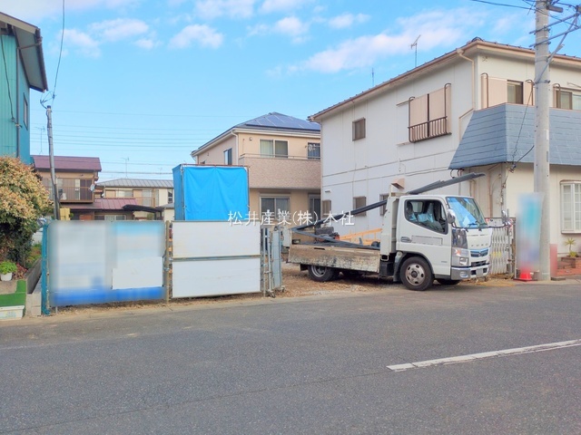 吉川市新栄　1号棟