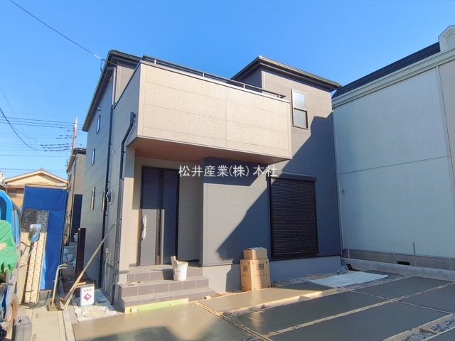 三郷市鷹野17期　2号棟