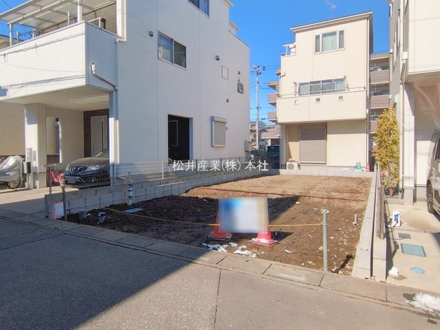 草加市谷塚町01688　1号棟