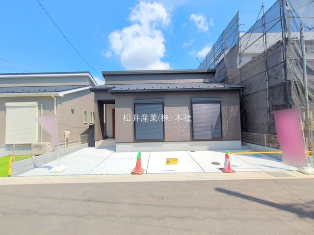 草加市苗塚町23ー1期　8号棟