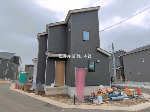 草加市苗塚町23ー1期　16号棟