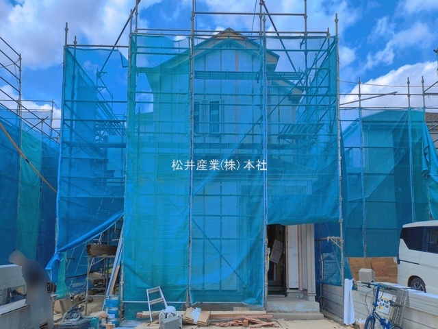 草加市谷塚仲町181番　C号棟