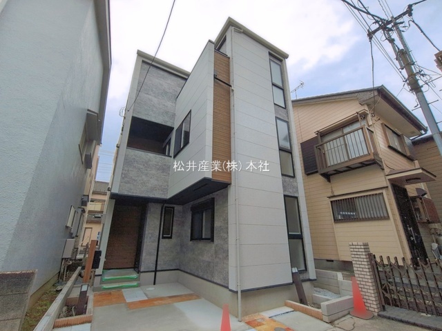 草加吉町206