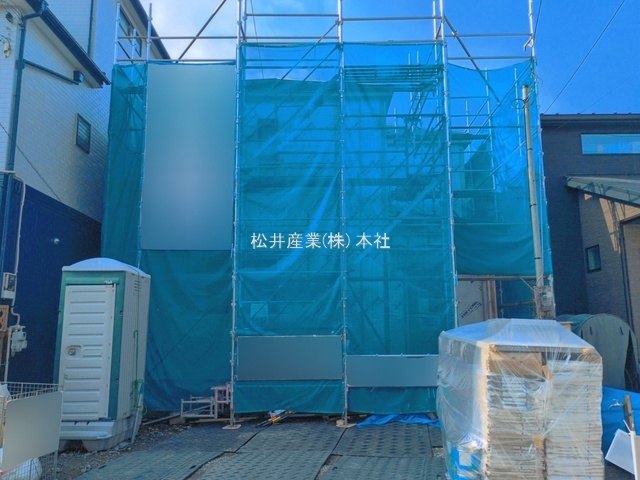 草加市稲荷2丁目222番　A号棟