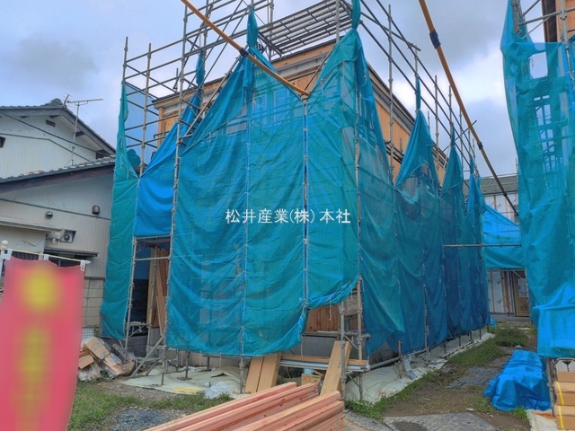 三郷市高洲3丁目95番　B号棟