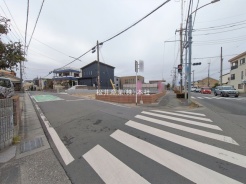 八潮市伊草1丁目