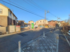 草加市青柳8丁目