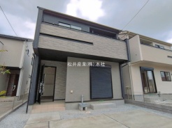 草加市新善町