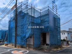 草加市谷塚仲町